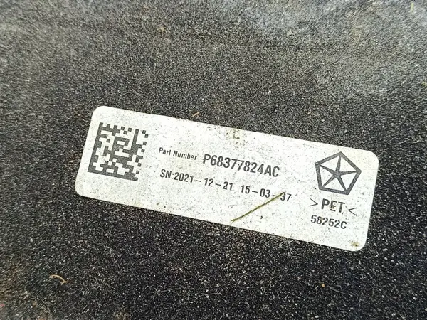 Jeep växellådsskydd OEM P68377824AC - Begagnad image 4