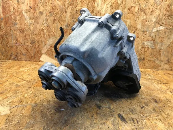 Reductor Caja BMW X-Drive OEM 8623346 - Usado image 3
