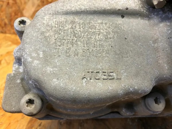 Reductor Caja BMW X-Drive OEM 8623346 - Usado image 7