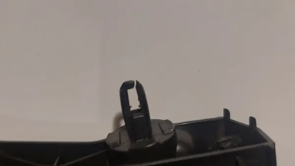 Supporto paraurti anteriore sinistro Toyota Hilux VII 11-15 OEM image 5