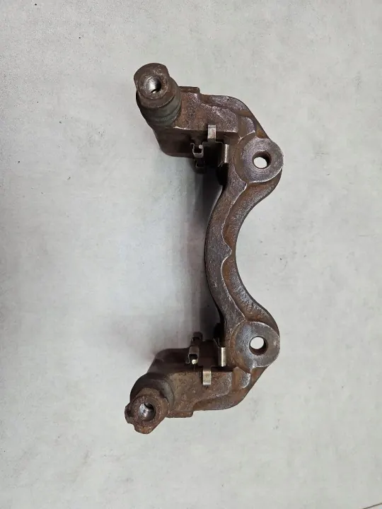 Jarzmo przód WJ Akebono OEM Bride avant Jeep WJ image 5