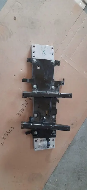 Omvormer montagebasis OEM 9834471180 9839041080 image 5