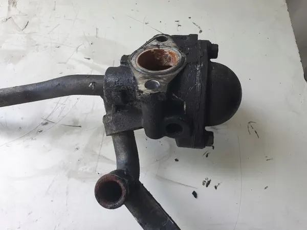 Caja termostato & tubo agua OEM 4M40 para Mitsubishi Pajero image 4