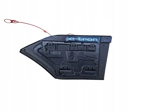 AUDI E-TRON Laadcontact image 1