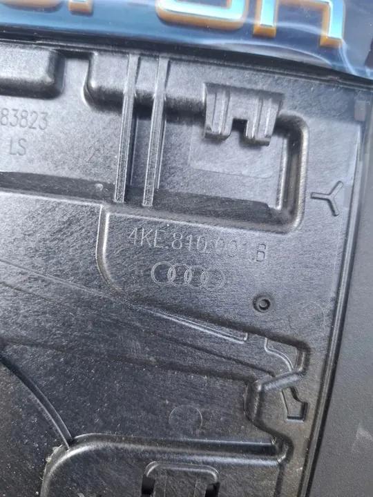 AUDI E-TRON Laadcontact image 4