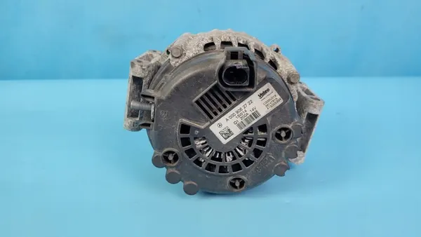 MERCEDES W218 CLS 350 Alternator A0009062722 image 7