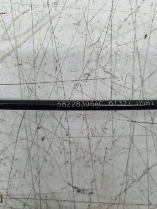 Motorkapsluiting OEM 68228396AC voor Chrysler Pacifica 2017- image 4