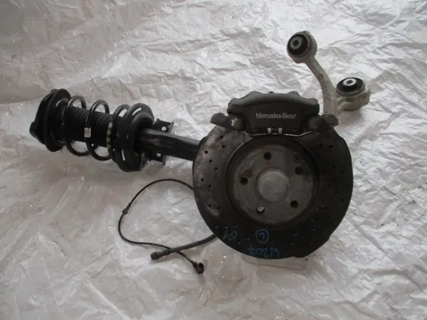 Amortecedor dianteiro Mercedes-Benz A2073204138 image 1