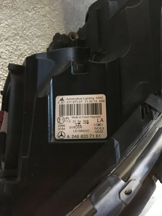 Mercedes-Benz A2468207161 Linker Koplamp image 3