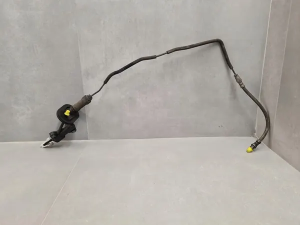 Tuyau d'Embrayage Opel Adam 1.2 1.4 55594516 image 2