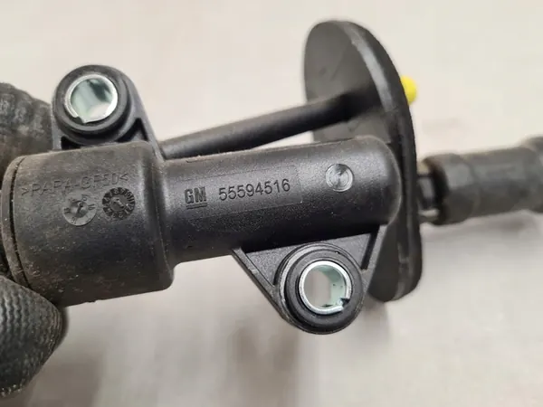 Tuyau d'Embrayage Opel Adam 1.2 1.4 55594516 image 6