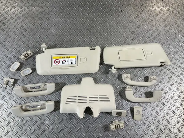 Pare-soleil Mercedes Classe C W205 OEM A0998150000 image 2