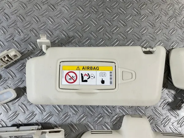 Pare-soleil Mercedes Classe C W205 OEM A0998150000 image 5