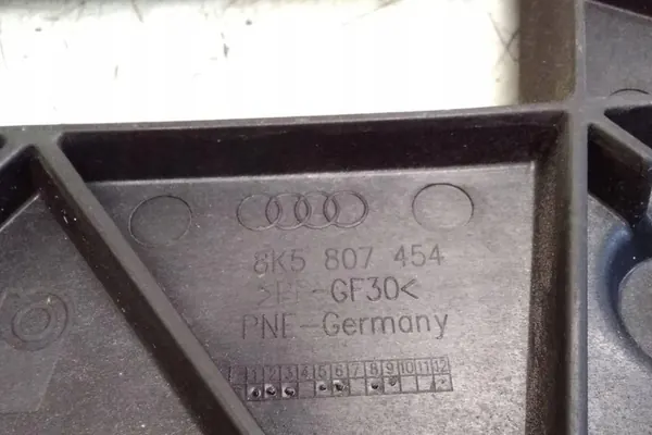 Deslizamento traseiro direito do para-choque AUDI A4 8K5807454 image 2