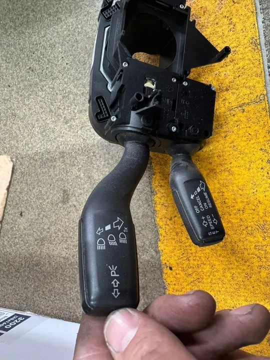 Kombischalter Audi A6 III C6 image 2