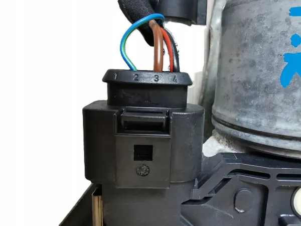 Volkswagen Touran Tuulilasinpyyhkimen Mekanismi Oikea Etu OEM 1T0955120C image 3