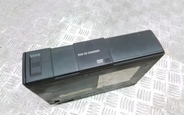 BMW CD-vaihtaja OEM 6958200 7-sarja E65/E66/E67 image 3