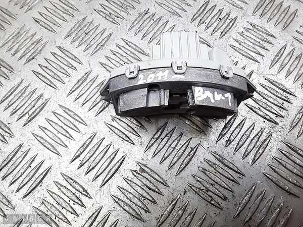 Verwarmingsweerstand Relais BMW 1 Series 2011 t1015486aa image 2