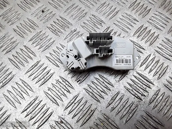 Verwarmingsweerstand Relais BMW 1 Series 2011 t1015486aa image 3