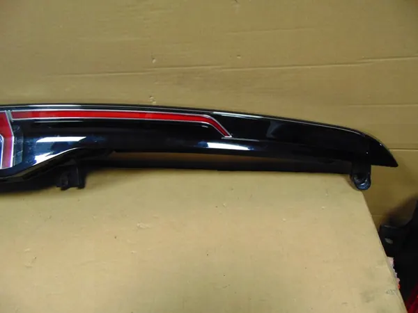 Luz trasera izquierda LED VW Caddy 2K7945207E image 3