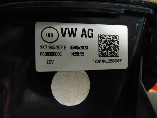 Luz trasera izquierda LED VW Caddy 2K7945207E image 7