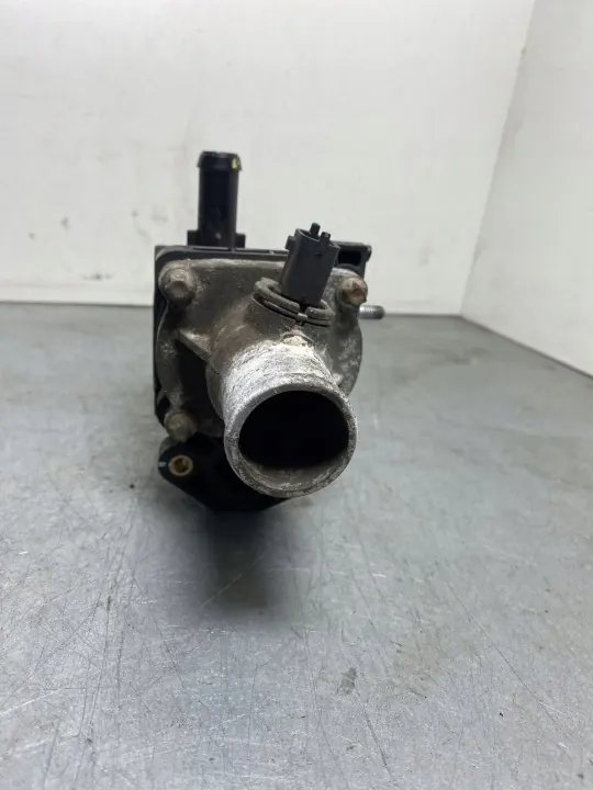 Opel termostathus OEM FBZ16671 - Begagnad image 5