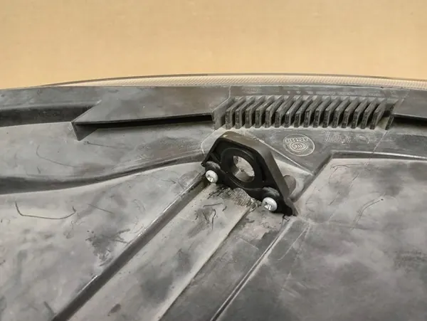 Vasen Xenon Ajovalo Skoda Superb II Lift 13- OEM 3T1941017H image 5