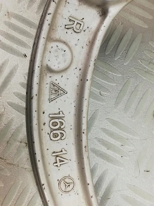 Braccio di Controllo Anteriore Destro Superiore Mercedes GLS X166 15-19 image 4