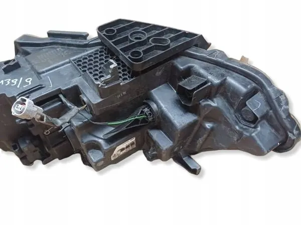 Phaque droit OEM 10018013 pour Nissan Qashqai J11 image 5