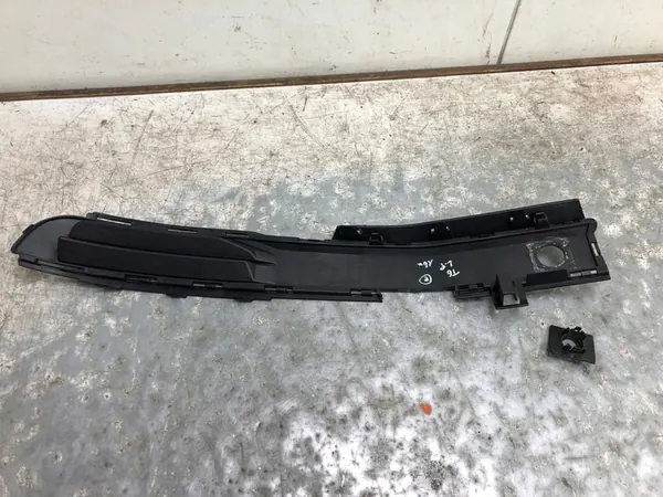 Griglia paraurti anteriore sinistra VW T6 7E0807489C image 5