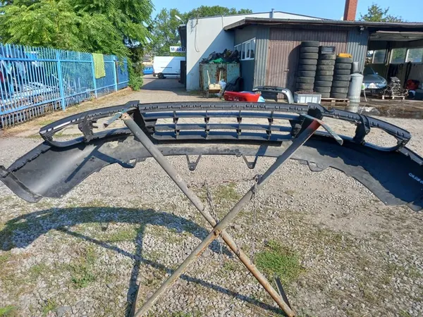 Paraurti anteriore VW Golf V 2003-2009 image 4