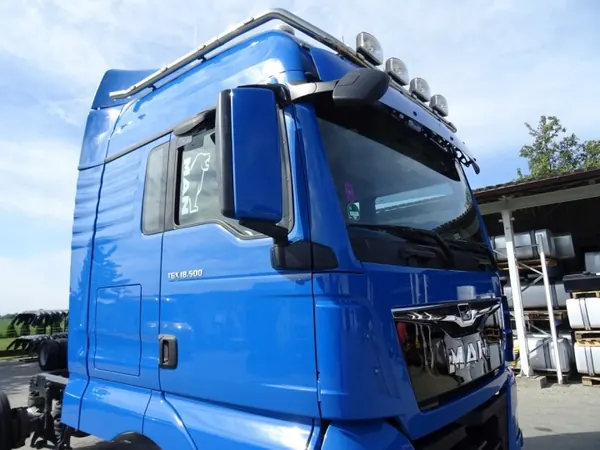 Cabina nua MAN OEM para TGX EURO 6 2019 XLX Lift image 4