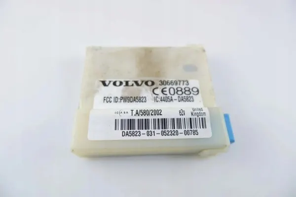 Volvo V50 hälytysmoduuli OEM 30669773 - Käytetty image 2