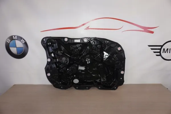 Mécanisme de vitre porte BMW G70 i7 OEM 9451887 image 2