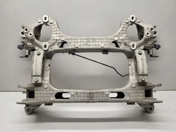 Cadre arrière OEM 23217711 pour Corvette C7 2016 image 5