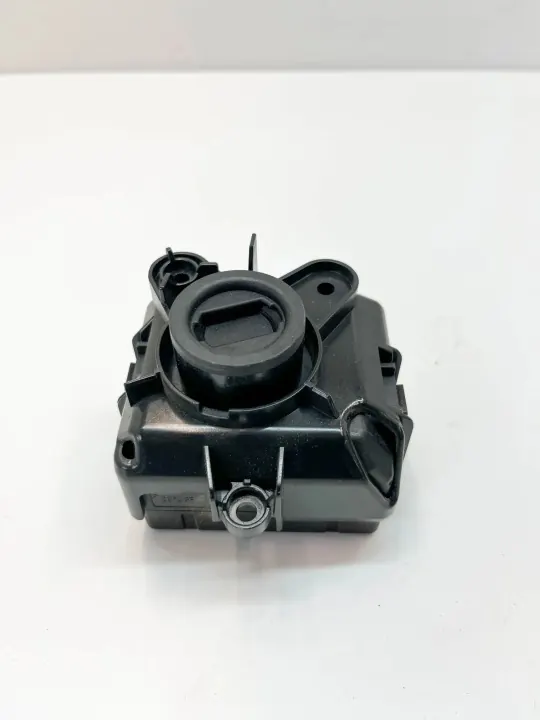 Pieza Mercedes-Benz SL R231 OEM A2316800114 Usada image 3