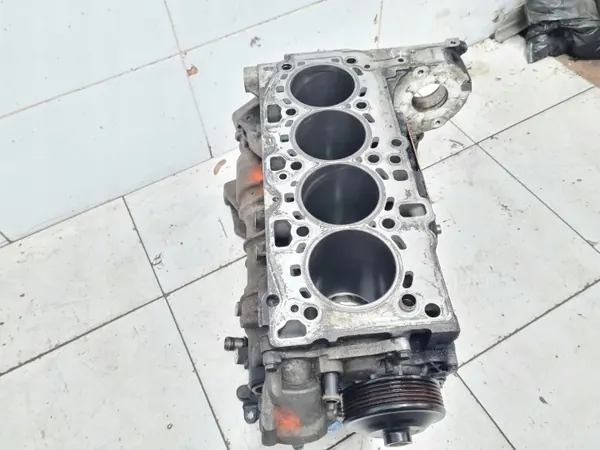 Gebrauchter BMW Motorblock N47D20C 2.0L Diesel image 6