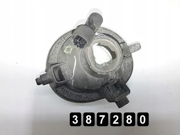 2005 Mazda 5 Feu antibrouillard 11461009 image 2