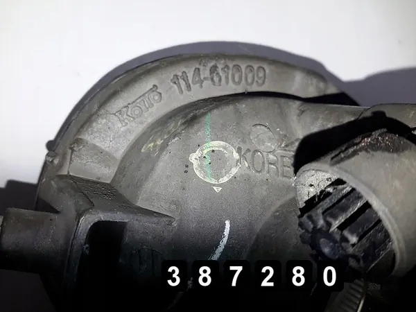 2005 Mazda 5 Feu antibrouillard 11461009 image 3