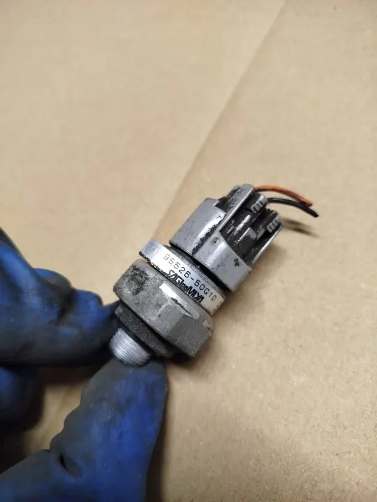 Sensor Ar Condicionado Suzuki Jimny OEM 95526-50G10 Usado image 2
