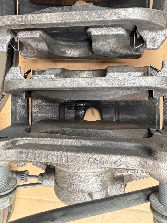 Pastillas de freno delanteras OEM 8B3615105B Audi A5 B10 image 2
