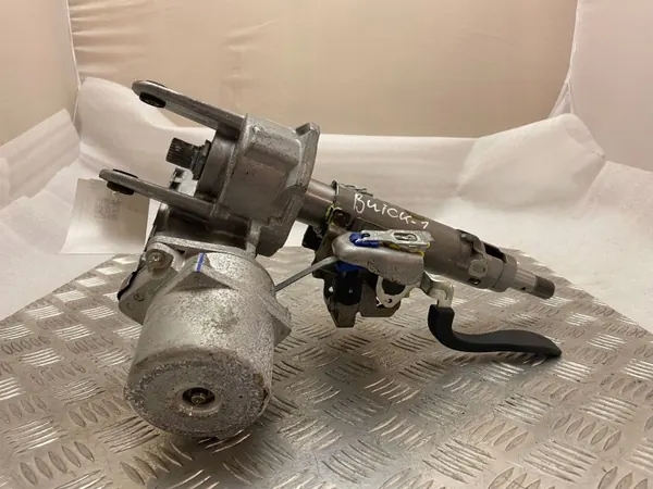 Buick Encore ohjauspumppu OEM 42622457 image 3