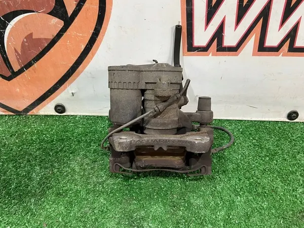 Oikea Takajarrusatula Land Rover L550 FK72-2552-AA image 10