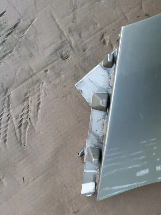 Höger Framskärm - Renault Scenic III 09-13 image 9