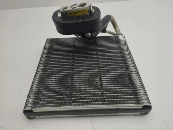 Núcleo calefactor A/C Audi Q3 2019 OEM 5Q0816679C image 5