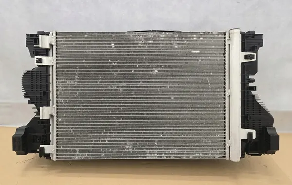 Conjunto de refrigeración Mercedes Clase A W177 19- 2475000203 image 2