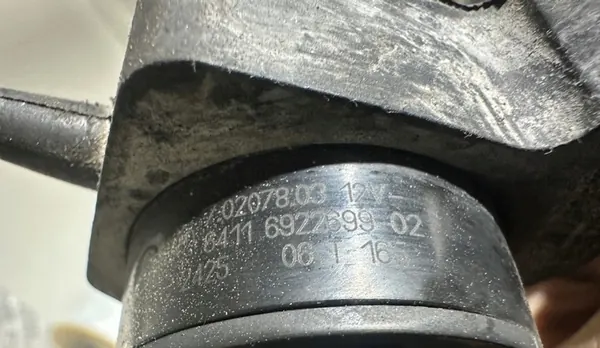 BMW 7 E65 4.4D Elektrisk Vattenpump image 6