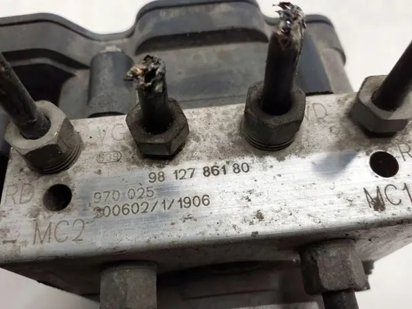 OEM 9834950280 ABS-pumpmodul för Citroen DS7 image 5