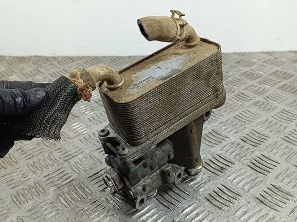 Refroidisseur d'huile Jeep Grand Cherokee 2021 68485460AB image 4