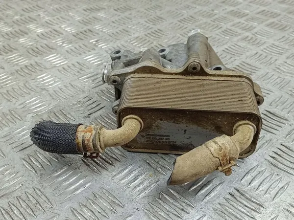 Refroidisseur d'huile Jeep Grand Cherokee 2021 68485460AB image 5